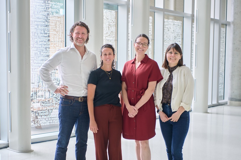 Martin Reichherzer, Samira Harakat, Audrey Larone Juneau et Gwenaëlle Trottet.